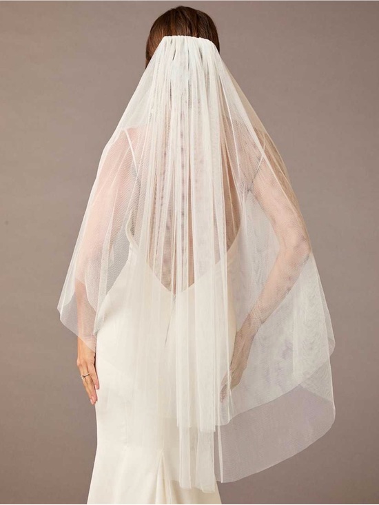 Envogue White Bridal Veil - Classic Tulle Cascade main image 6
